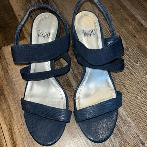IMPO blue strap 3.5 inch heel open toe heels 9W